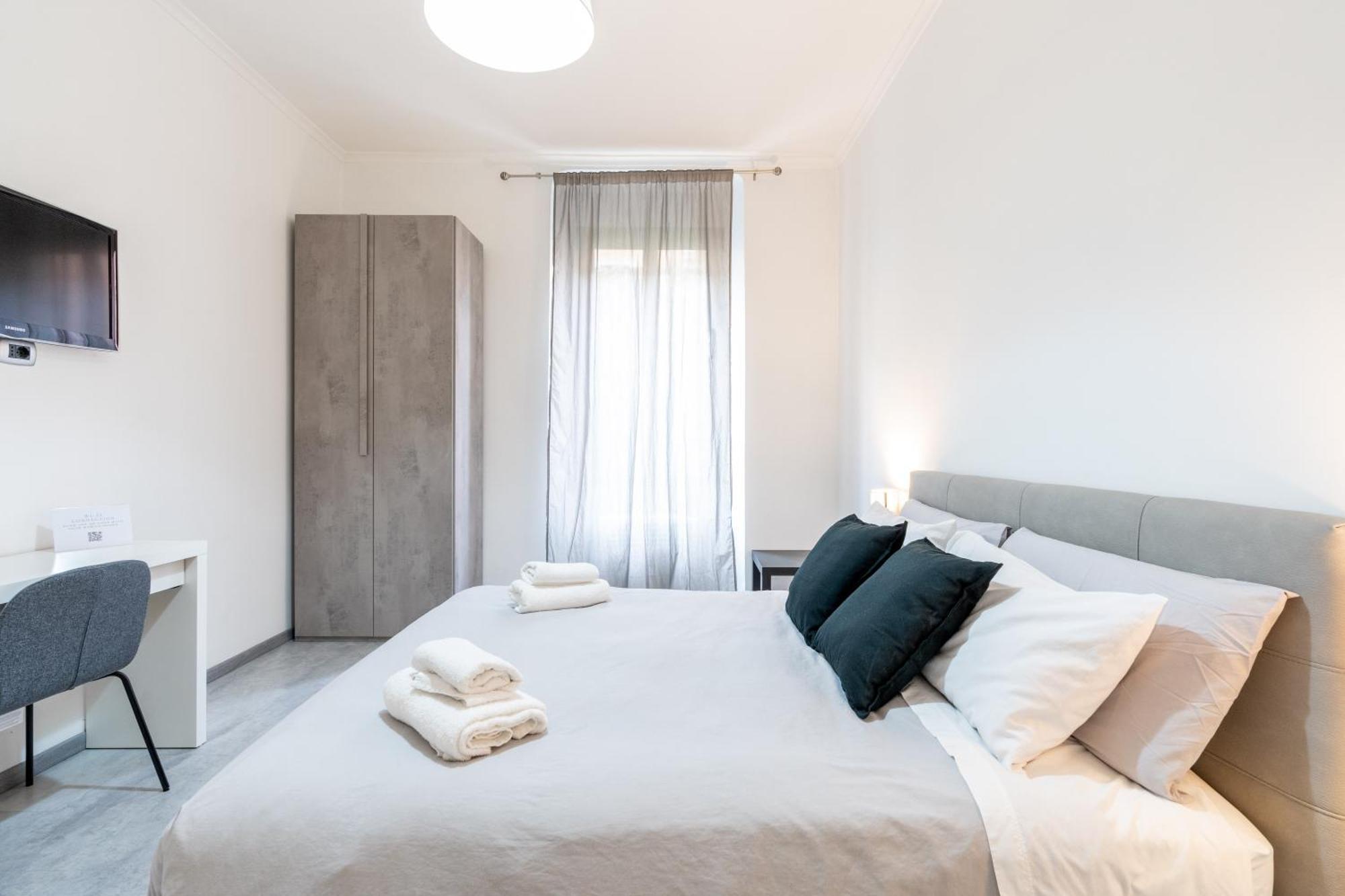 Amazing Apartment Near To Colosseo And Subway Róma Kültér fotó